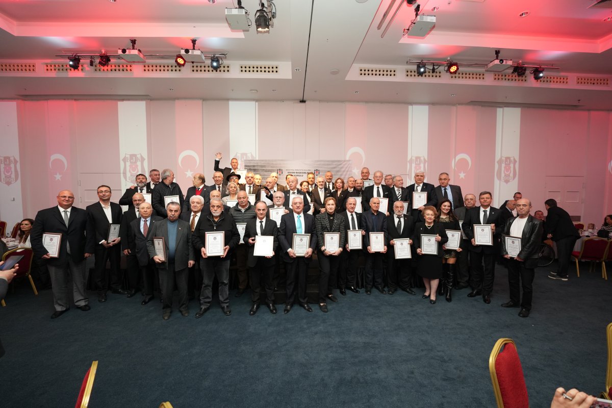 İzmir ve Ankara’da Mazbata Töreni