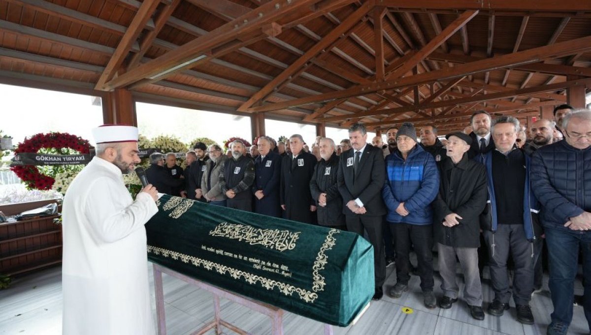 Merhum Halit Ürkmezgil Ebediyete Uğurlandı